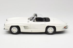 Mercedes 300 SL W198 Roadster Branco Com Capota Suave Minichamps 1:18 180039034 Metal - imagem 5 de 9