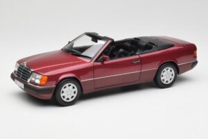 Mercedes 300CE-24 A124 Cabriolet Almandine Vermelho Metálico Norev 1:18 B66040616 Metal