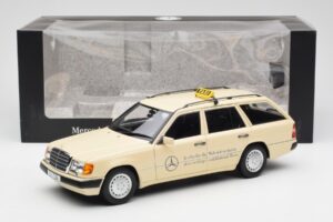 Mercedes 300D S124 T-Model Marfim Claro Taxi Edição Dealer Norev 1:18 B66040702 Metal