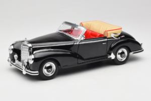 Mercedes 300S W188 Roadster Preto Welly 1:18 801-3271398 Metal