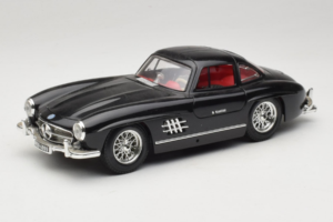 Mercedes 300SL Preto Bburago 1:18 3015-M3 Metal