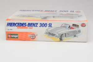 Mercedes 300SL Roadster Prateado Bburago 1:18 7043 Metal - imagem 2 de 4