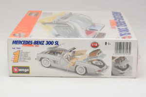 Mercedes 300SL Roadster Prateado Bburago 1:18 7043 Metal - imagem 4 de 4
