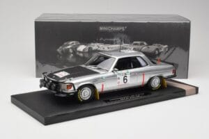 Mercedes 450 SLC 5.0 C107 Hertz #6 H. Mikkola Rally Bandama 1979 Winner Minichamps 1:18 107793206 Resina - imagem 6 de 6