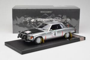 Mercedes 450 SLC 5.0 C107 #4 B. Waldegard / H. Thorszelius Rally Bandama 1979 Minichamps 1:18 107793204 Resina - imagem 6 de 6