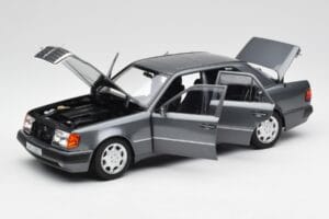 Mercedes 500 E W124 Pearl Cinzento Norev 1:18 183946 Metal - imagem 2 de 8