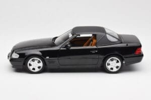 Mercedes SL 500 R129 Preto Norev 1:18 183750 Metal - imagem 6 de 10
