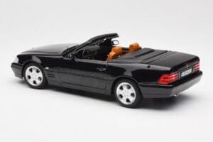 Mercedes SL 500 R129 Preto Norev 1:18 183750 Metal - imagem 9 de 10
