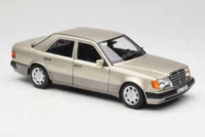 Mercedes 500E W124 Smoke Silver Edição Concessionário Norev 1:18 B66040724 Metal - imagem 6 de 8