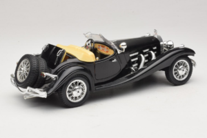 Mercedes 500K Roadster Preto Bburago 1:18 3020-P2 Metal - imagem 3 de 8