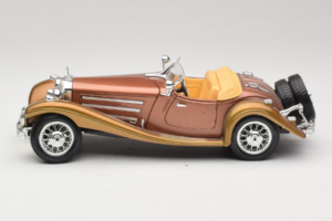 Mercedes 500K Roadster Cobre Metallic Bburago 1:18 3020-P1 Metal - imagem 4 de 8