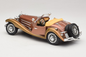 Mercedes 500K Roadster Cobre Metallic Bburago 1:18 3020-P1 Metal - imagem 5 de 8