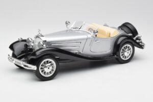 Mercedes 500K Roadster Prata Bburago 1:18 3020-M1 Metal