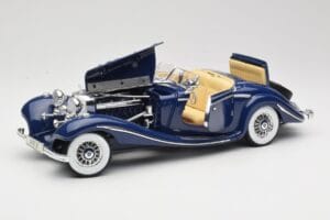 Mercedes 500K Special Roadster Azul Maisto 1:18 56059 Metal - imagem 2 de 8