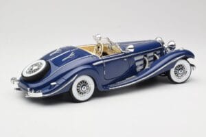 Mercedes 500K Special Roadster Azul Maisto 1:18 56059 Metal - imagem 3 de 8