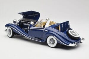 Mercedes 500K Special Roadster Azul Maisto 1:18 56059 Metal - imagem 5 de 8
