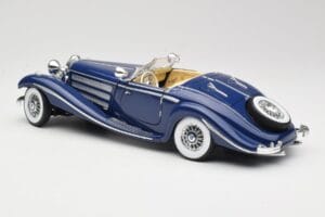 Mercedes 500K Special Roadster Azul Maisto 1:18 56059 Metal - imagem 7 de 8