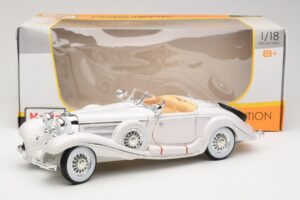 Mercedes 500K Special Roadster Branco Premiere Edition Maisto 1:18 536055 Metal - imagem 8 de 8