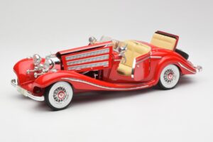 Mercedes 500K Special Roadster Vermelho Maisto 1:18 56058 Metal - imagem 2 de 8