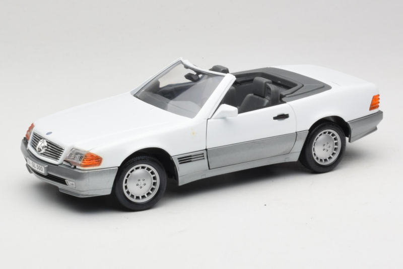Mercedes 500 SL R129 Branco Roadtough 1:18 92048 Metal