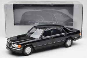 Mercedes 560 SEL W126 Preto Edição Dealer Norev 1:18 B66040599 Metal - imagem 8 de 8