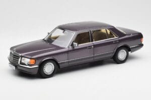 Mercedes 560 SEL W126 Violeta Metallic Norev 1:18 183544 Metal