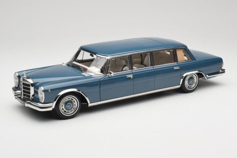 Mercedes 600 Pullman W100 Azul NZG 1:18 B66040707 Metal