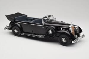 Mercedes 770 W150 Preto MCG 1:18 MCG18207 Metal - imagem 4 de 6