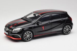 Mercedes A-Class W176 AMG Preto Norev 1:18 183596 Metal