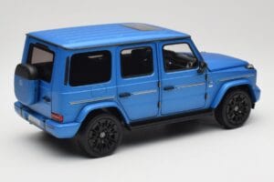 Mercedes AMG G 63 L W465 Azul Norev 1:18 B66960664 Metal - imagem 2 de 6