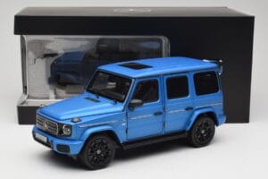 Mercedes AMG G 63 L W465 Azul Norev 1:18 B66960664 Metal - imagem 6 de 6
