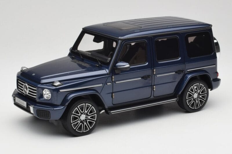 Mercedes AMG G 63 L W465 Azul Escuro Norev 1:18 B66960663 Metal
