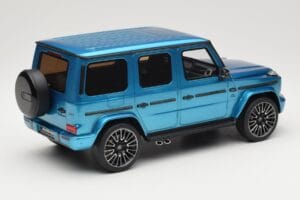 Mercedes AMG G63 W463 Hyper Blue Magno GT Spirit 1:18 GT925 Resina - imagem 2 de 6