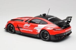 Mercedes AMG GT Black Series F1 Safety Car 2022 Minichamps 1:18 153032093 Metal - imagem 5 de 6