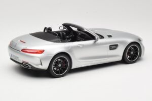 Mercedes AMG GT C Roadster R190 Prata Norev 1:18 183453 Metal - imagem 2 de 6