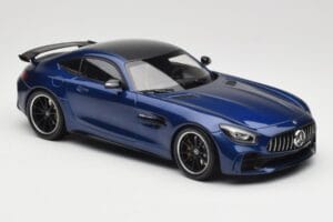 Mercedes AMG GT R C190 AMG Solarbeam Yellow Metallic Minichamps 1:18 155036022 Metal - imagem 4 de 6