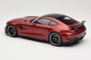 Mercedes AMG GT R C190 Jupiter Red Metallic Minichamps 1:18 155036027 Metal - imagem 5 de 6
