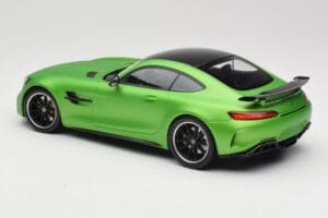 Mercedes AMG GT R C190 Verde Mate Minichamps 1:18 155036020 Metal - imagem 5 de 6