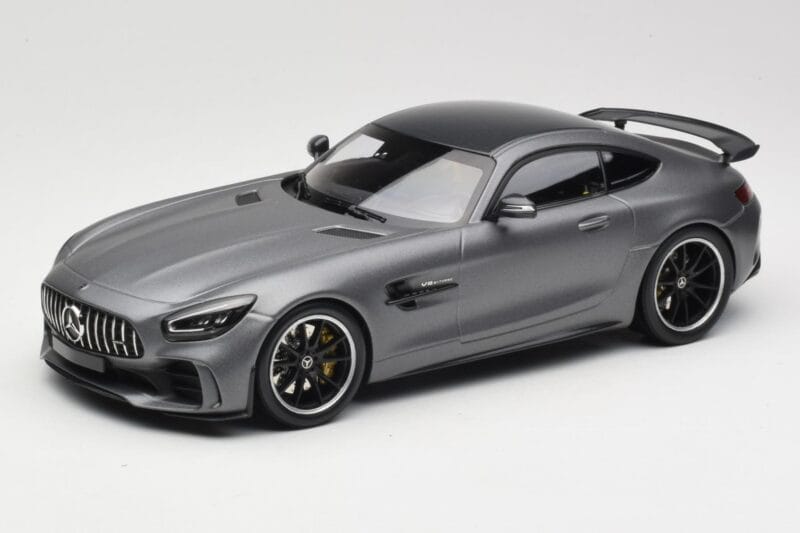Mercedes AMG GT R C190 Cinzento Mate Metálico Minichamps 1:18 155036026 Metal