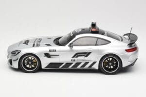 Mercedes AMG GT R C190 Safety Car F1 2019 Minichamps 1:18 155036090 Metal - imagem 3 de 6