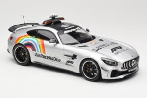 Mercedes AMG GT R C190 Safety Car F1 2020 Minichamps 1:18 155036092 Metal - imagem 4 de 6