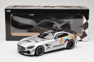 Mercedes AMG GT R C190 Safety Car F1 2020 Minichamps 1:18 155036092 Metal - imagem 6 de 6