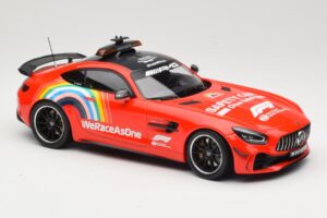 Mercedes AMG GT R C190 Safety Car F1 Mugello GP 2020 Minichamps 1:18 155036094 Metal - imagem 4 de 6