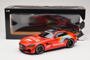 Mercedes AMG GT R C190 Safety Car F1 Mugello GP 2020 Minichamps 1:18 155036094 Metal - imagem 6 de 6