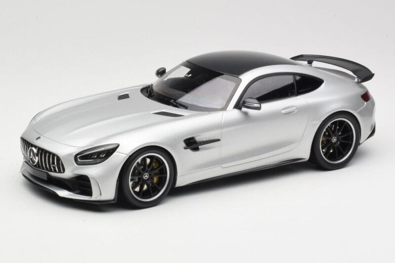 Mercedes AMG GT R C190 Prata Minichamps 1:18 155036025 Metal