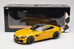Mercedes AMG GT R C190 Amarelo Minichamps 1:18 155036021 Metal - imagem 6 de 6