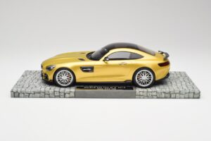 Mercedes Brabus AMG GT S C190 600 Desert Dourado Minichamps 1:18 107032522 Metal - imagem 3 de 6