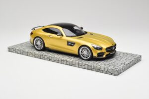 Mercedes Brabus AMG GT S C190 600 Desert Dourado Minichamps 1:18 107032522 Metal - imagem 4 de 6