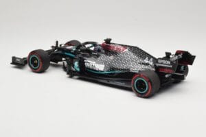 Mercedes AMG Petronas W11 #44 L. Hamilton Winner Tuscan GP 2020 Minichamps 1:18 110200944 Metal - imagem 5 de 6