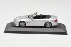 Mercedes AMG SL63 R230 Prata Minichamps 1:43 B66960018-R Metal